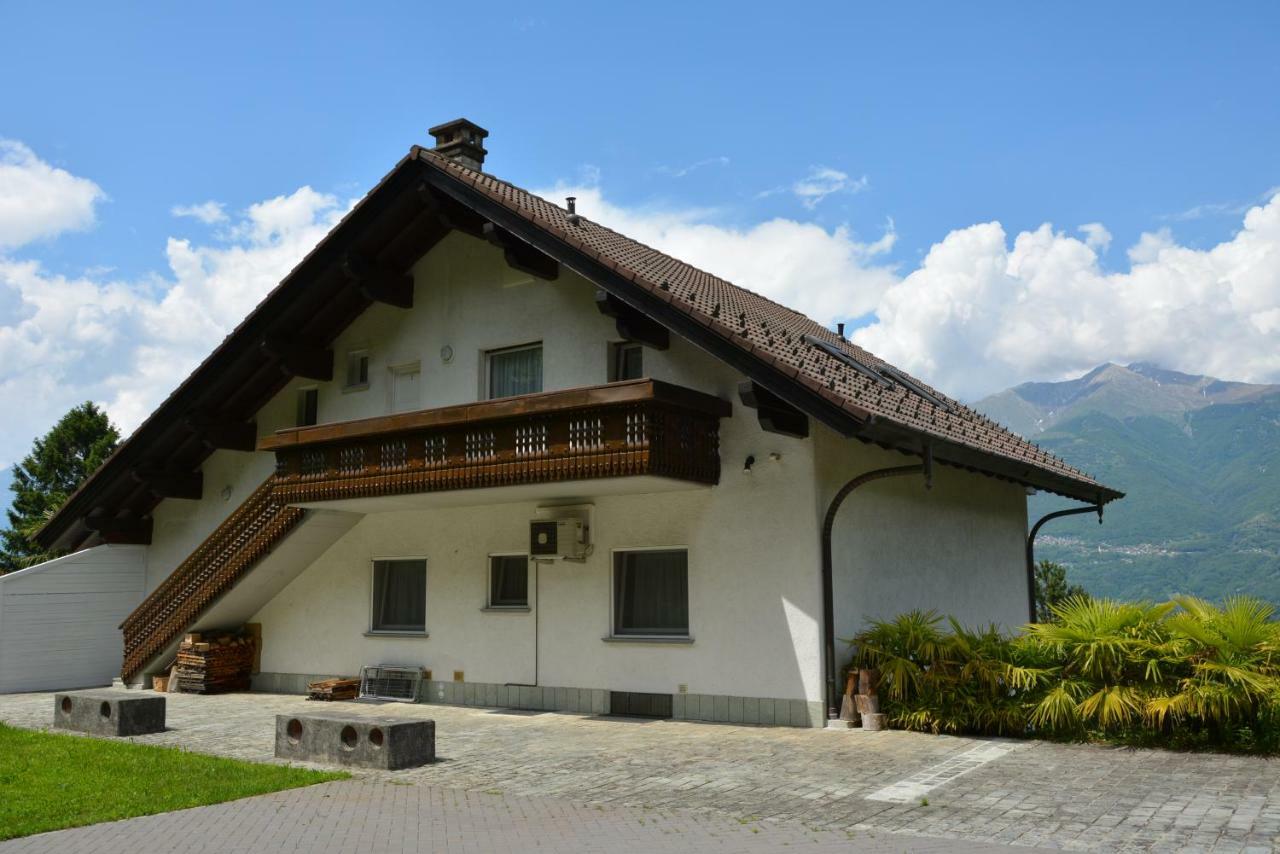 Villa Carlo Colico Eksteriør bilde